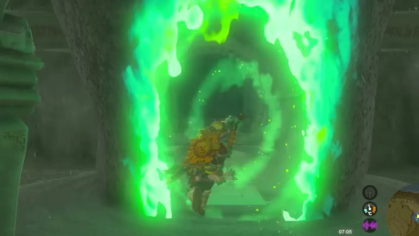 Link walking through the green-flamed entrance of Riogok Shrine