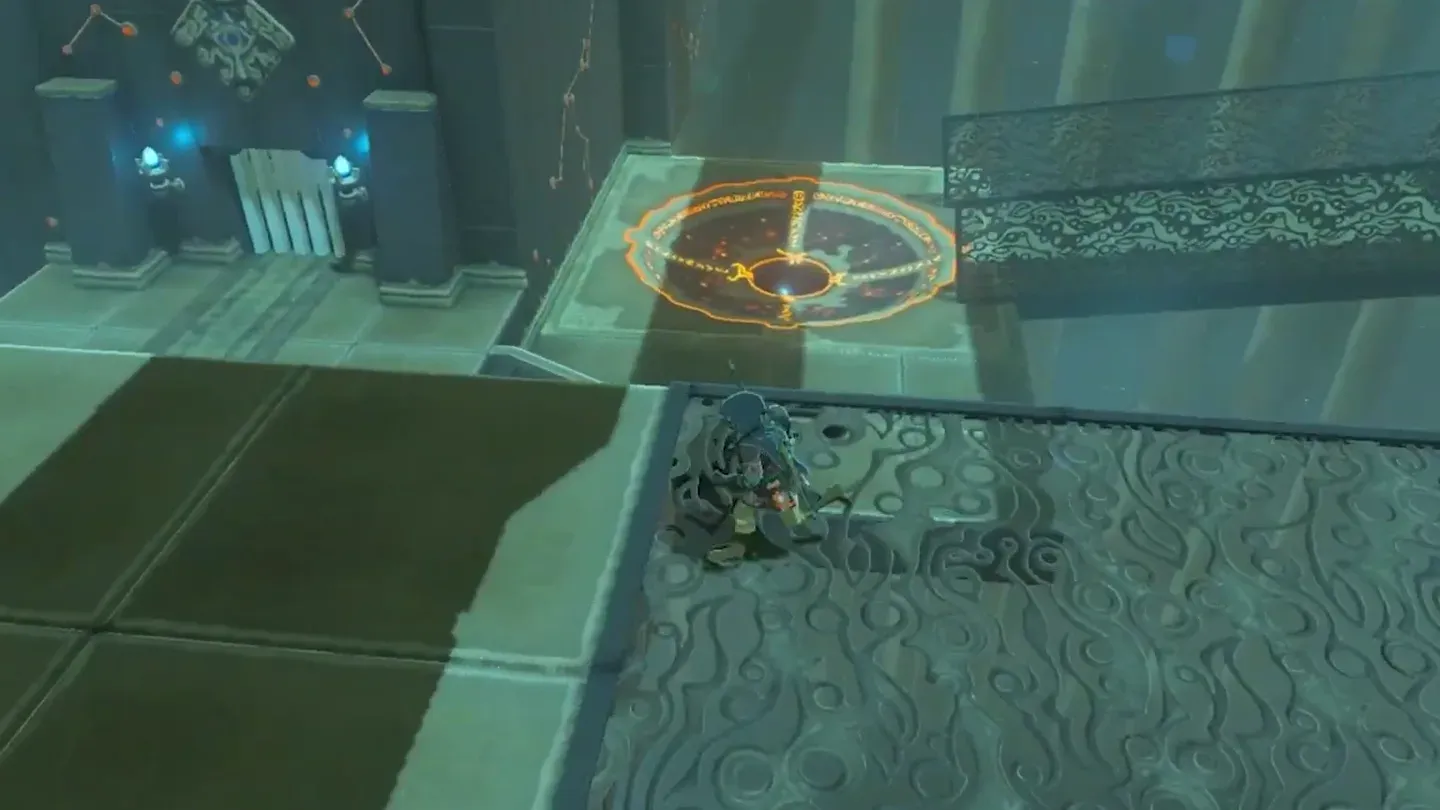 The socket glowing orange once the ball has rolled into it