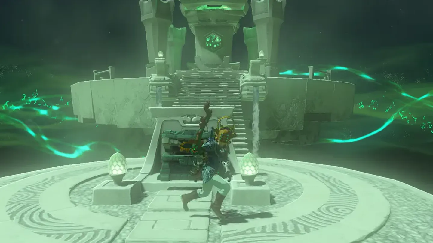 Link walking away from the opened chest in front of the altar stairs