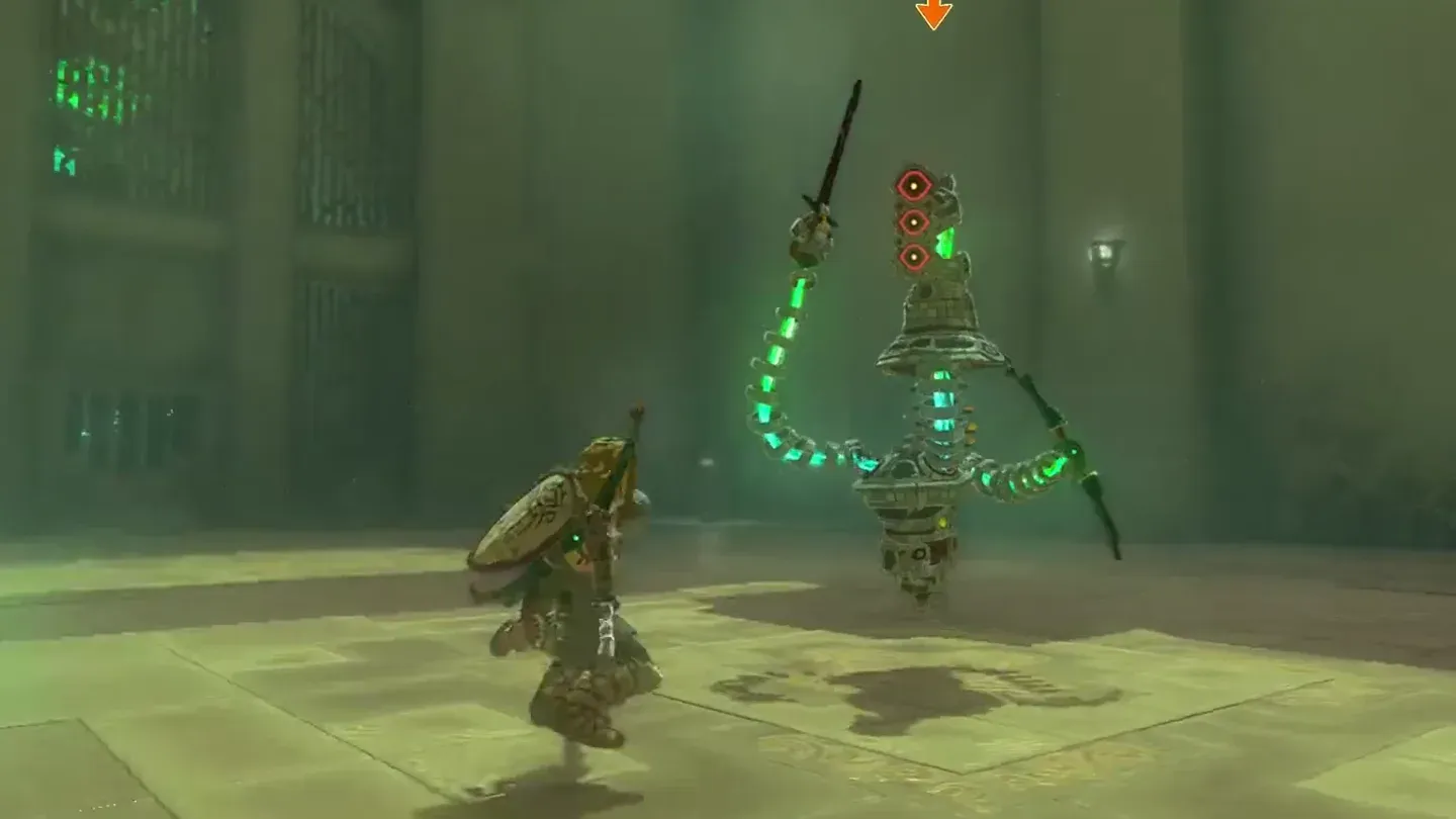 The Construct swinging its weapon at Link