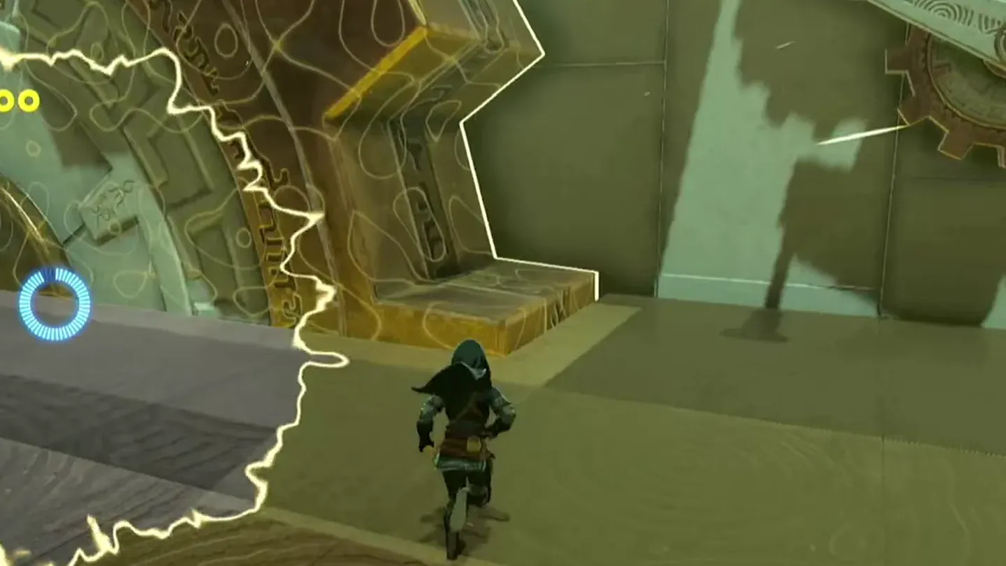 The big gear rewinding while Link runs to step into a slot
