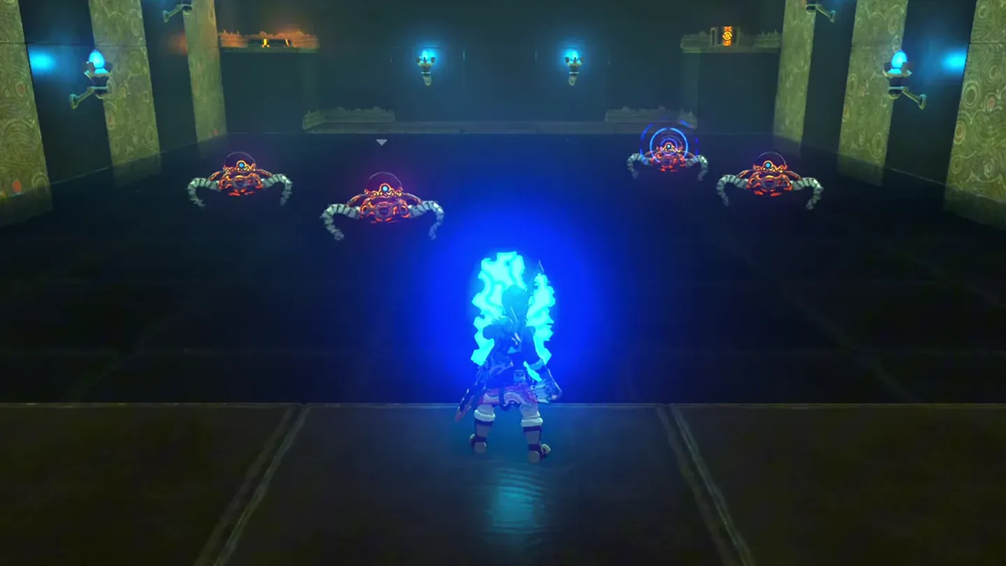 Four small Guardian Scouts in a shallow water room