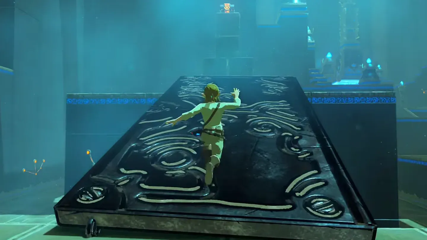 Link running across the door laid as a bridge