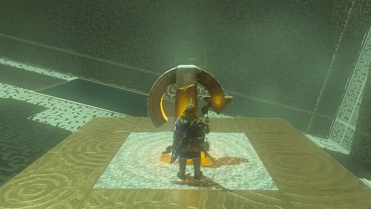 Link striking the inner switch on its pale square