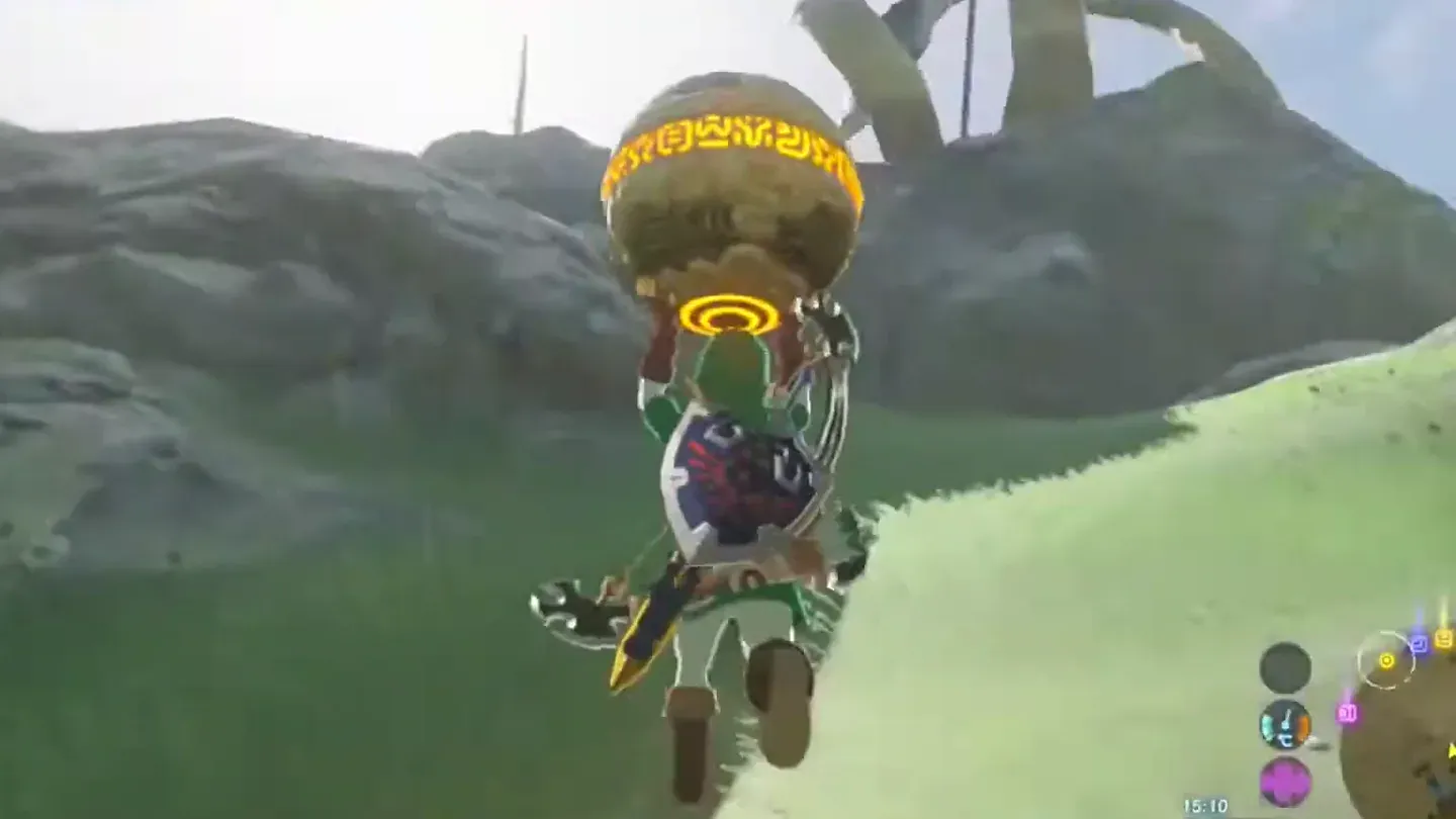 Link carrying the orb over his head