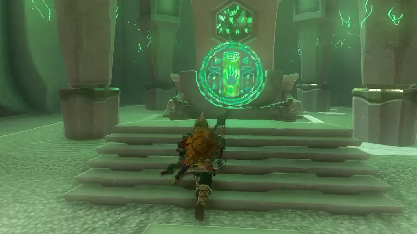 Link climbing the stairs to the altar