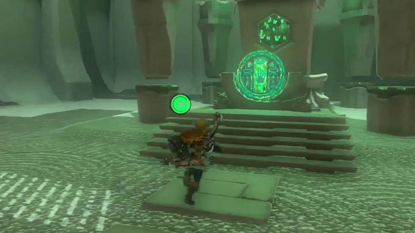 Link running toward the altar