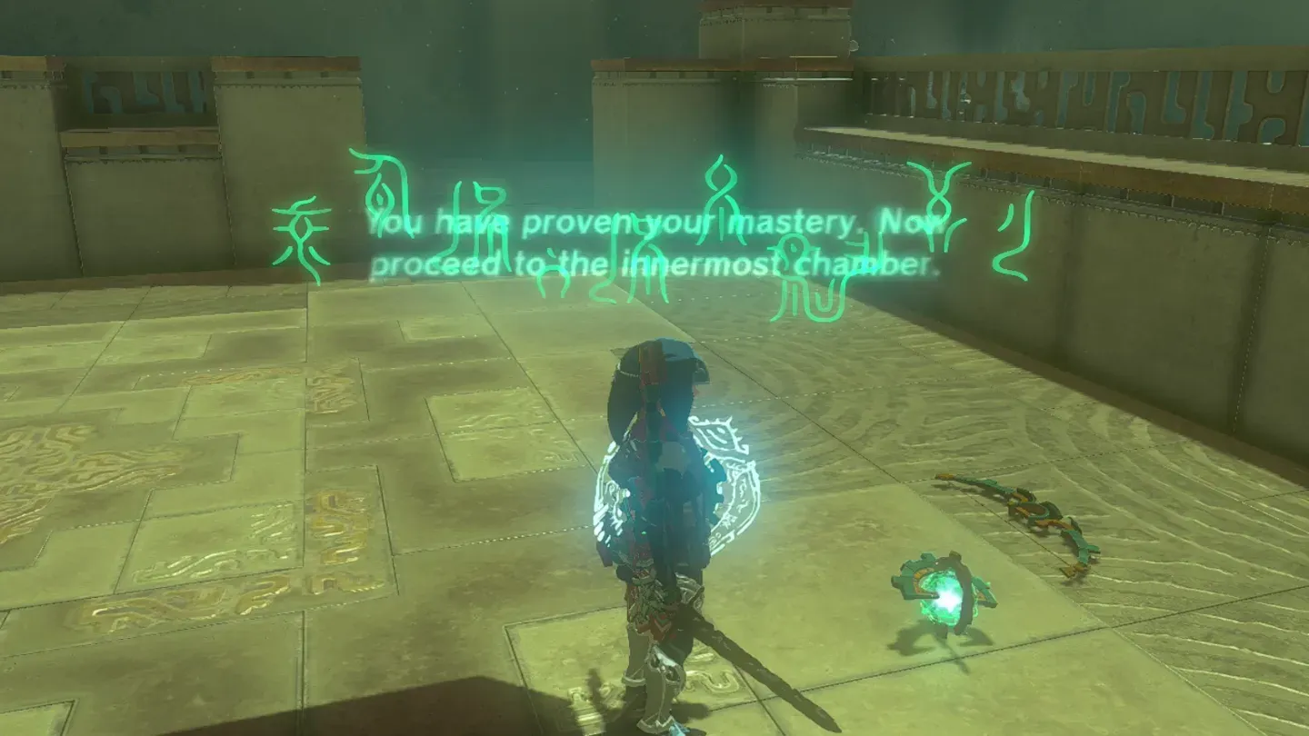 Link at the altar in the innermost chamber