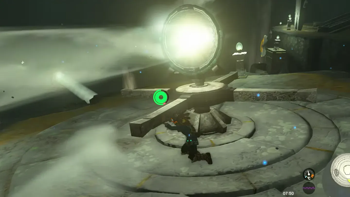 Link pushing the arm of the next mirror mechanism