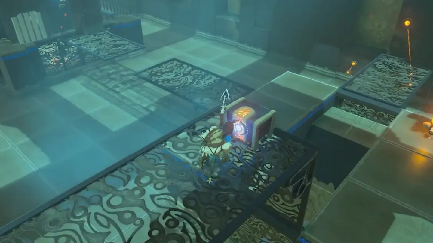 Link opening the treasure chest on the high platform