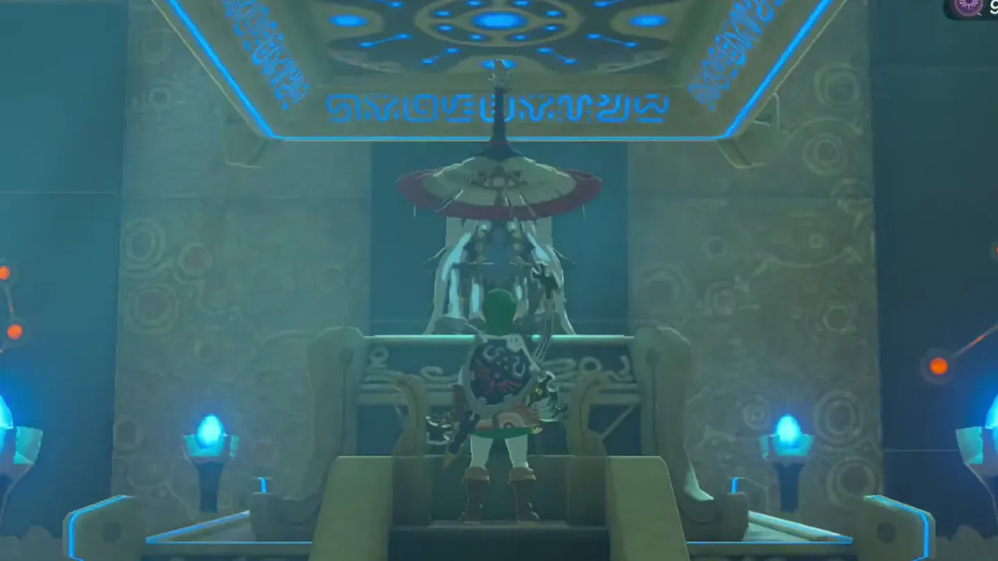 Link before the monk on the pedestal