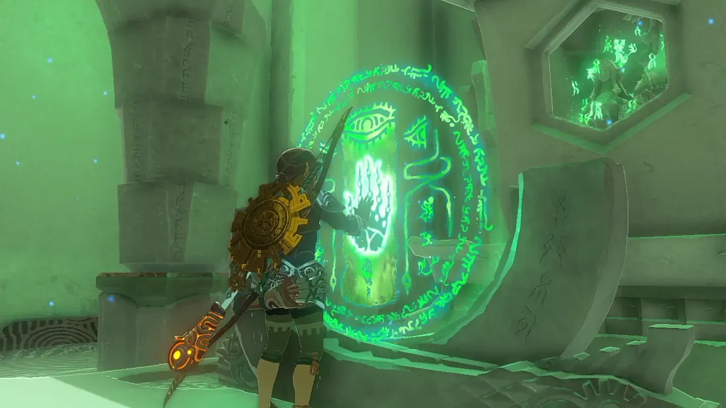 Link touching the glowing altar