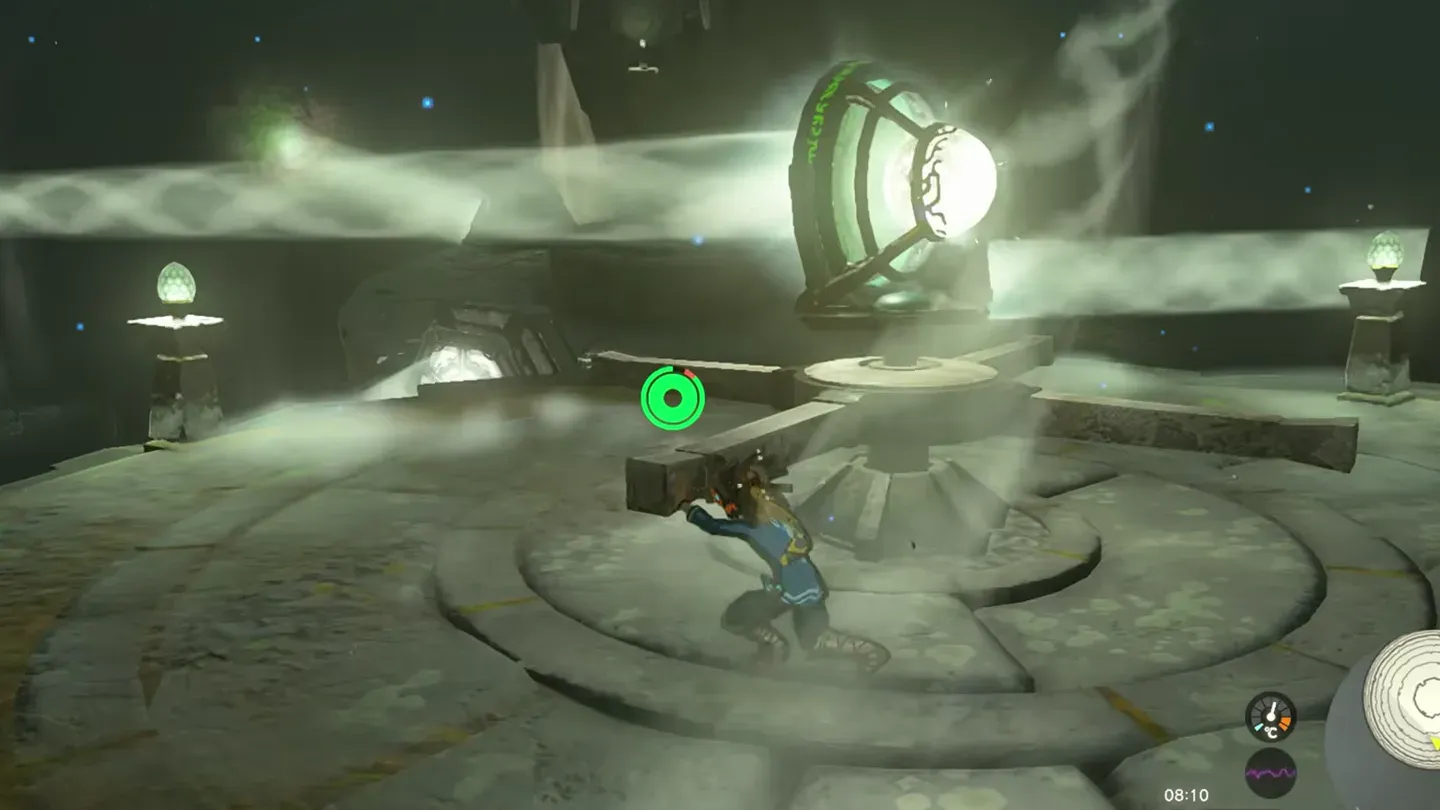 Link rotating a mirror mechanism by its arm