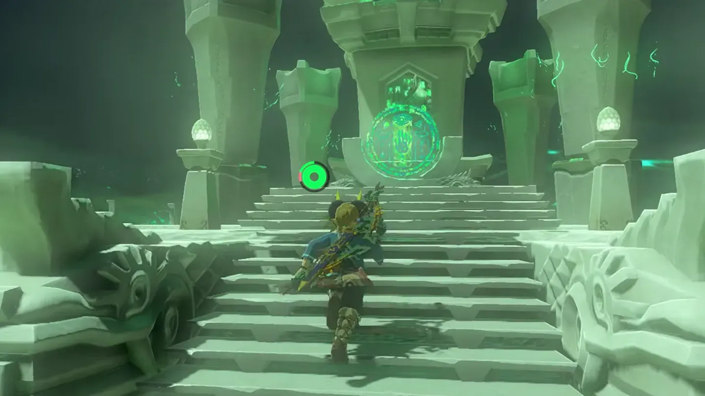 Link climbing the stairs to the altar