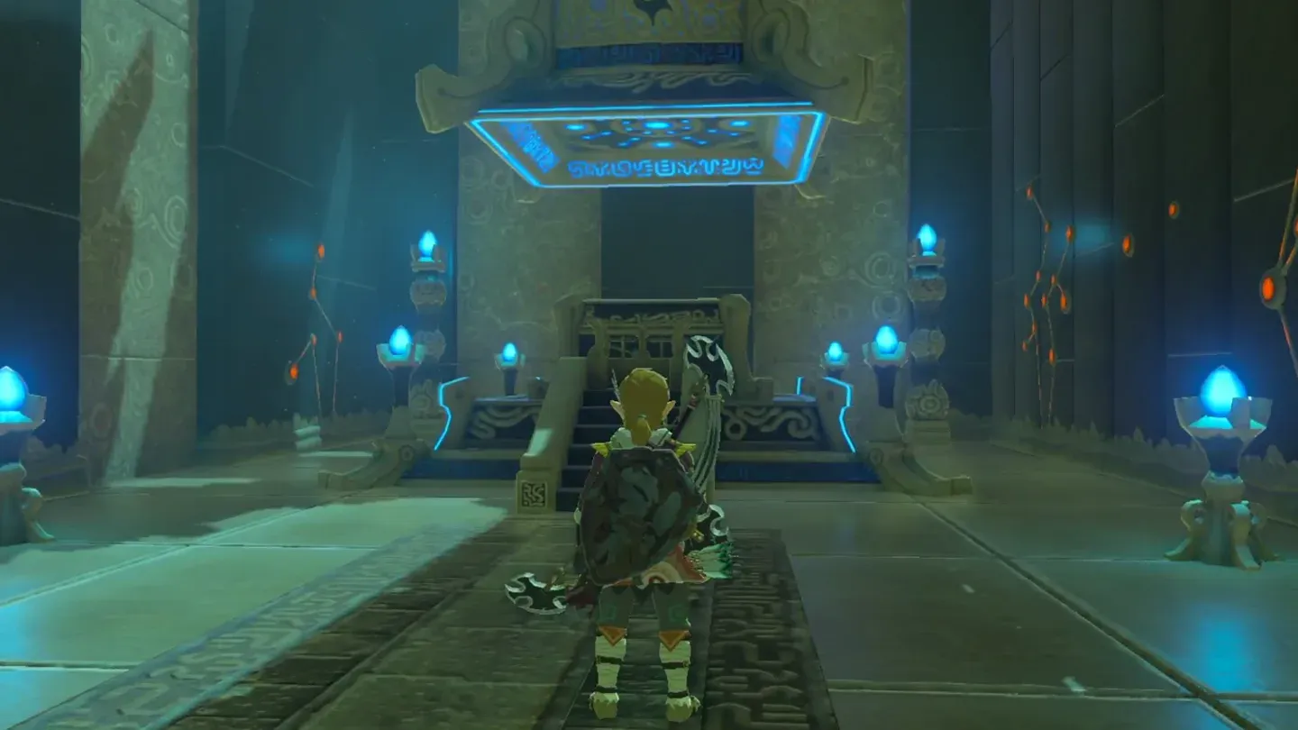 Link walking up to the Monk's Pedestal