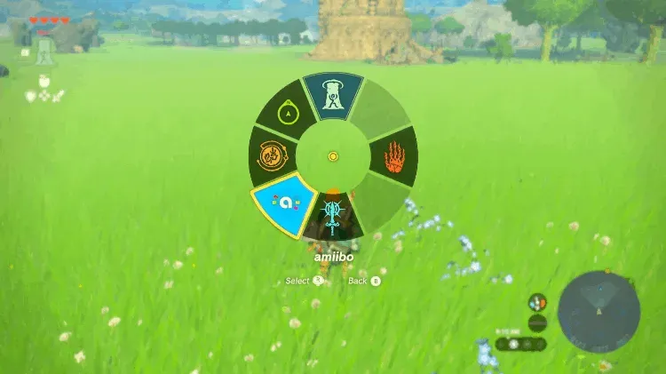草原上打开能力轮盘，选中 amiibo 一格