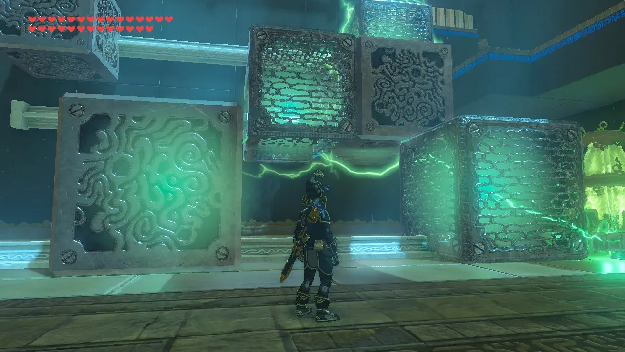 The lower circuit connected through the middle row of metal blocks